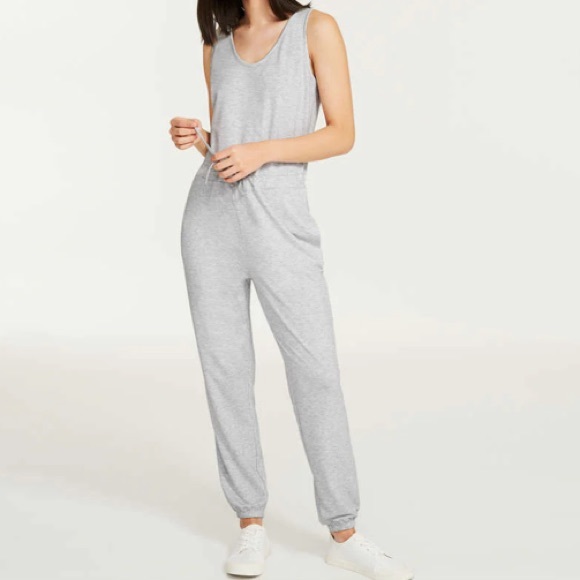 Joe Fresh Active Jumpsuit - Picture 2 of 6